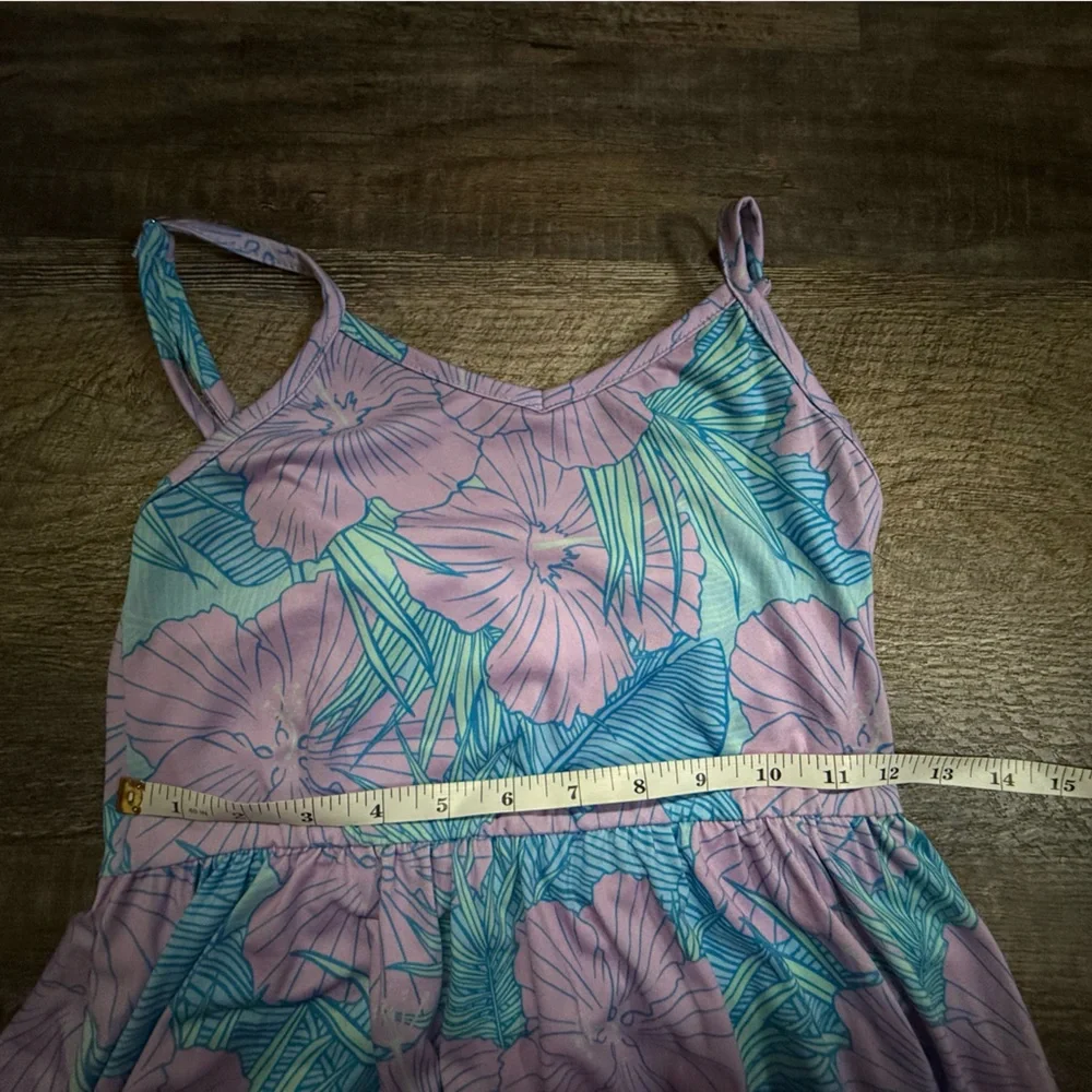 Girls size M Hawaiian print dress